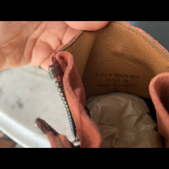 Frye cowboy boots - Picture 2 of 5